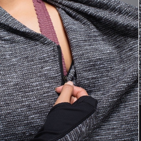 LULULEMON Bhakti Coco Pique Black Size 6 Double Zip Wrap Yoga Fitted Thumbholes - Picture 3 of 16